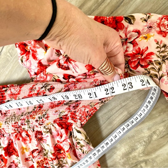 Ballon sleeves prairie floral boho dress w shabby chic country feel - Picture 3 of 11